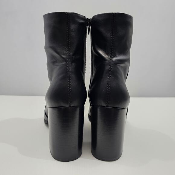 Jeffrey Campbell Duncann Ankle Bootie Womens 10 Black Pointed Toe Heeled Chic - Picture 9 of 15